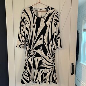 Black & White Patterned Women's Averardo Bessi dress. Made in Italy 🇮🇹 size 12